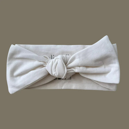 Ali+Oli Ultra-Soft Organic Cotton Knotted Bow (White)