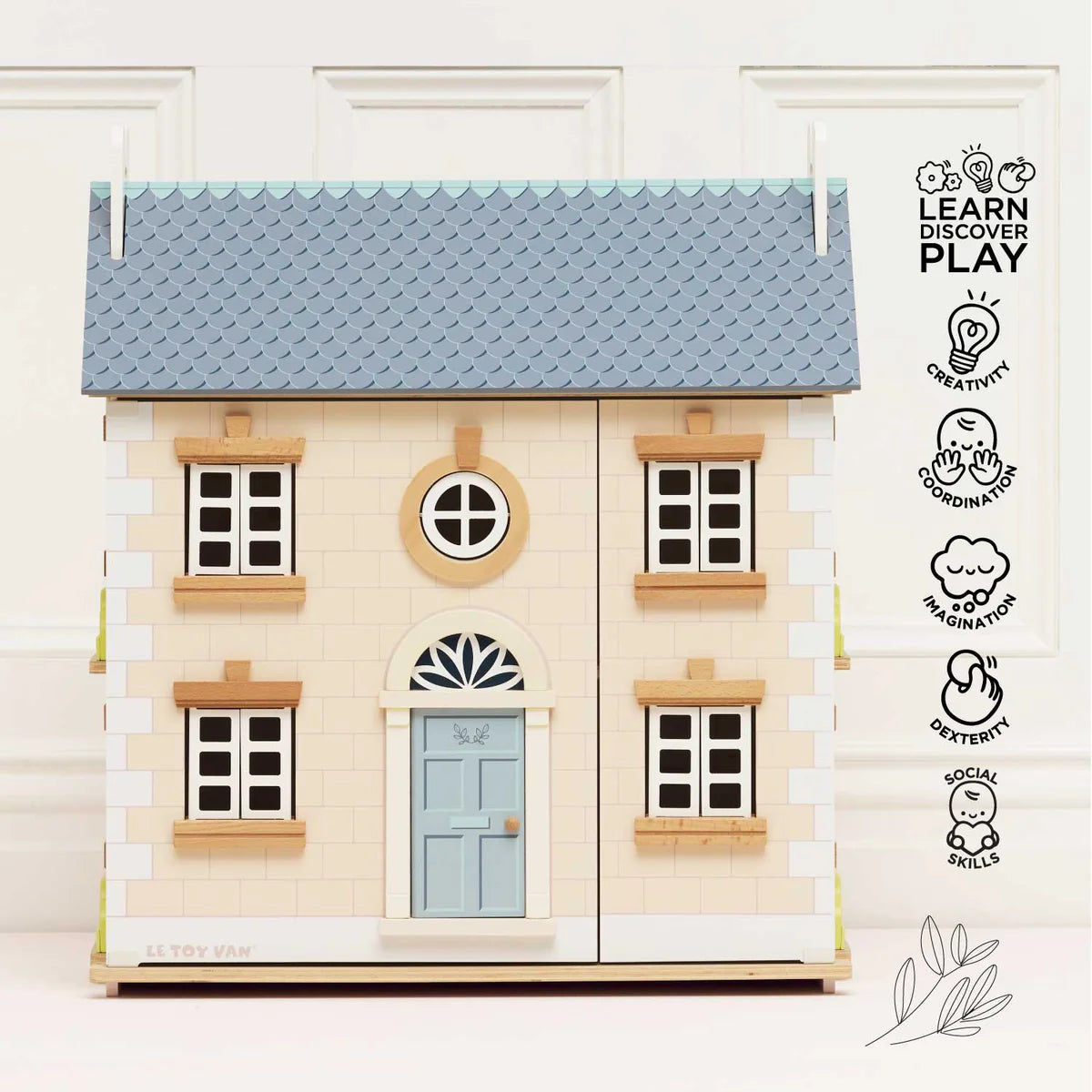 Le Toy Van Bay Tree Wooden Dolls House