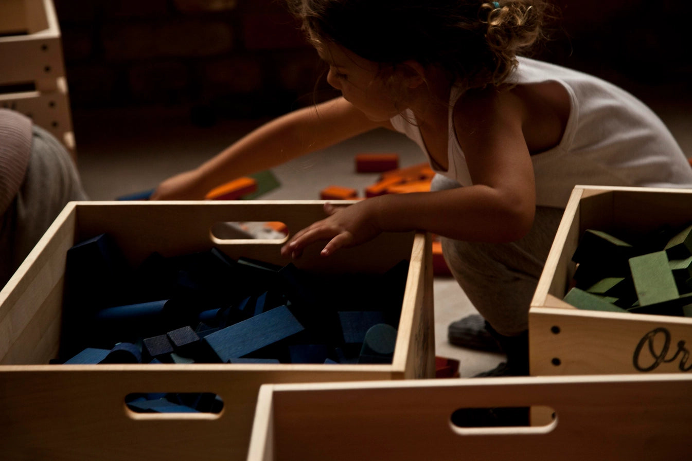 Wooden Story Rainbow Blocks with Storage Tray - 30 Pieces