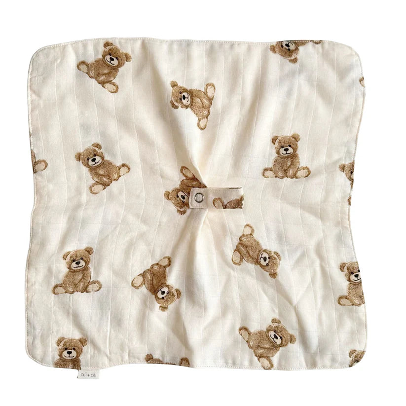 Ali+Oli Pacifier Blanket Holder (Teddy Bear)