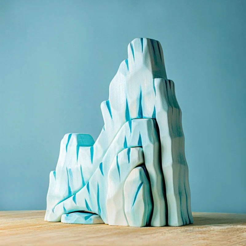 Bumbu Toys Wooden Icy Cliffs, Ice Floe and Big Penguin Family SET