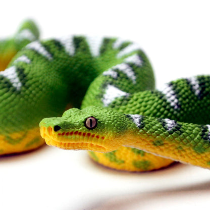 Safari Ltd Emerald Tree Boa Toy